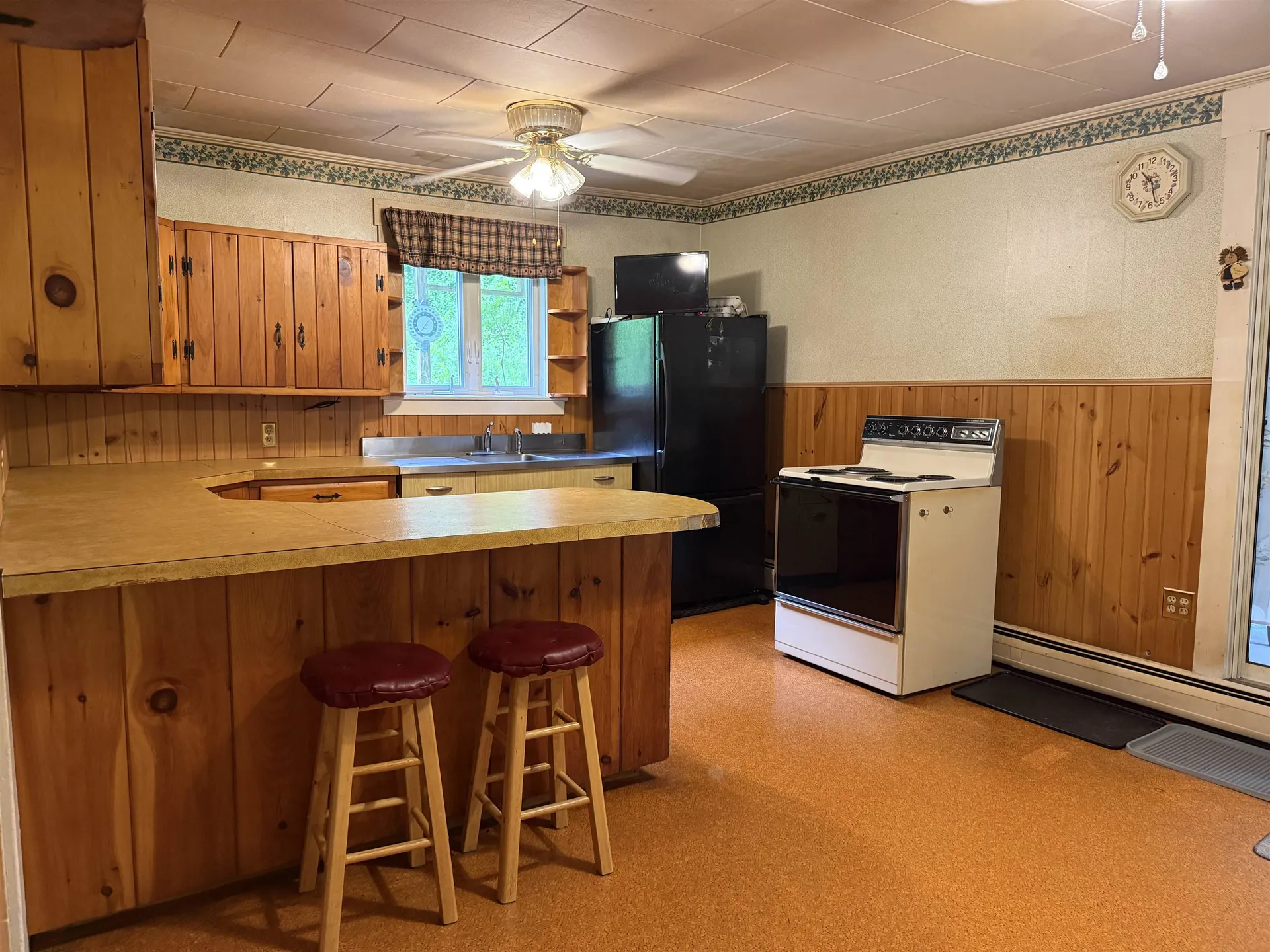 159 Stone Road Ryegate VT 05069