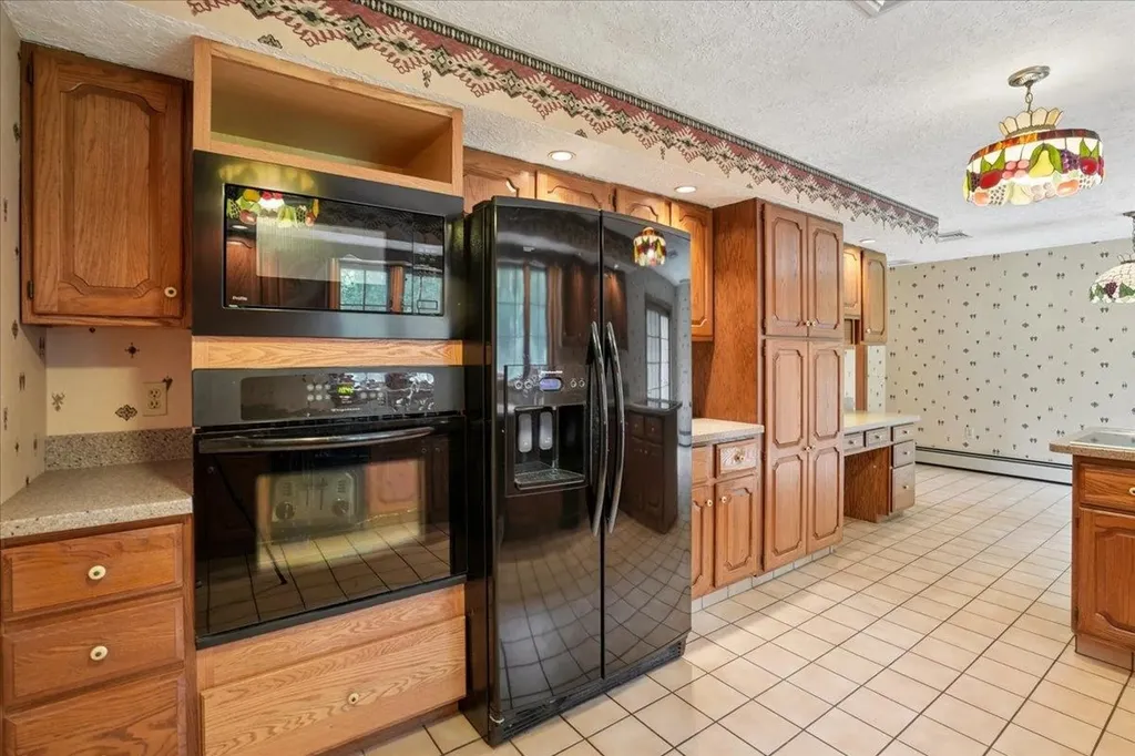 58 Joanne Drive Hooksett NH 03106