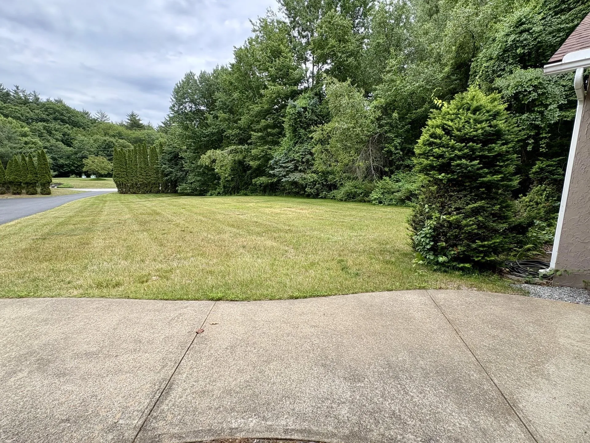 58 Joanne Drive Hooksett NH 03106
