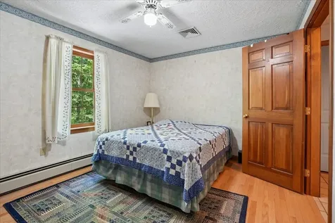 58 Joanne Drive Hooksett NH 03106