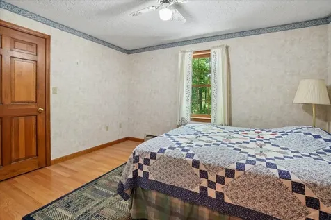 58 Joanne Drive Hooksett NH 03106