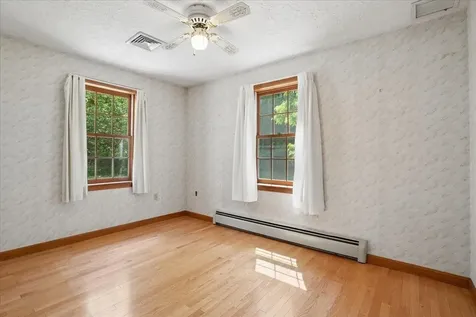 58 Joanne Drive Hooksett NH 03106