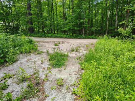 12 Frescoln Road Wentworth NH 03282