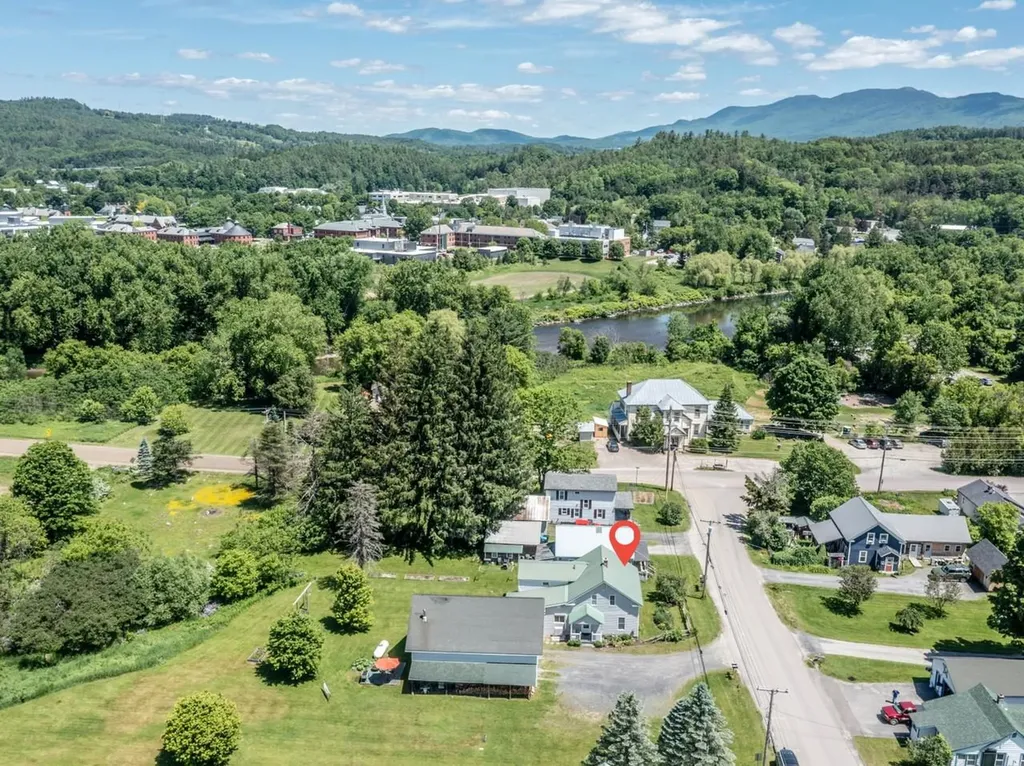 357 Main Street Duxbury VT 05676