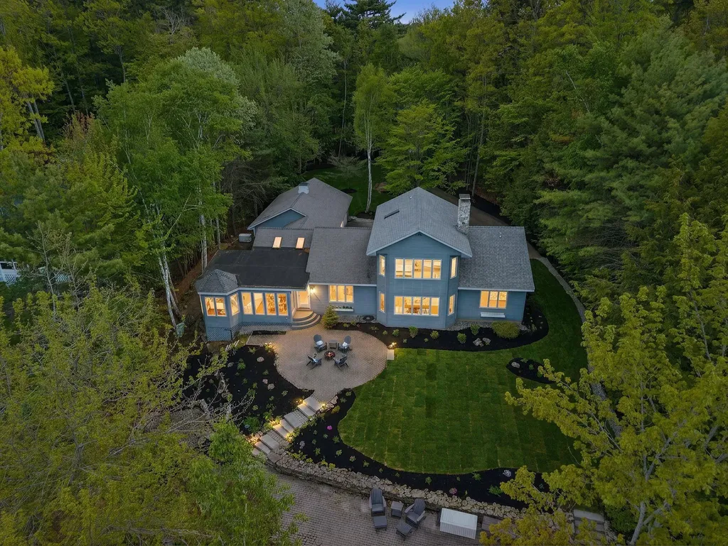 122 Pipers Point Alton NH 03809