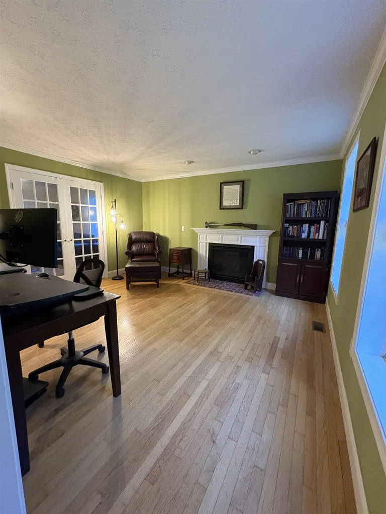 83 Ferson Road Francestown NH 03043