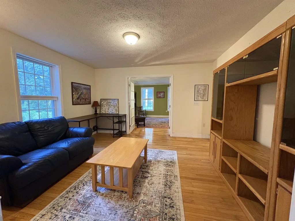 83 Ferson Road Francestown NH 03043