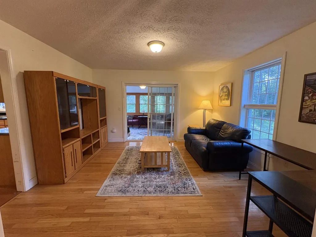 83 Ferson Road Francestown NH 03043