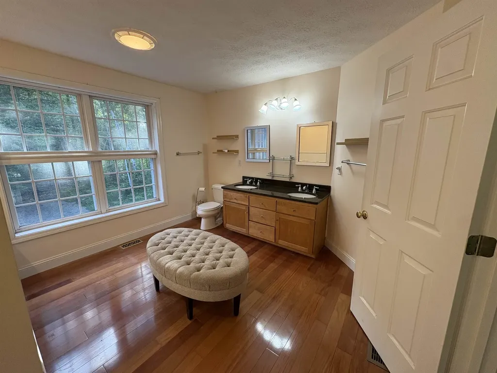83 Ferson Road Francestown NH 03043