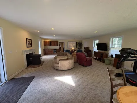 83 Ferson Road Francestown NH 03043