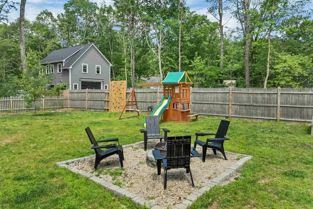 74 Alewive Road Kennebunk ME 04043