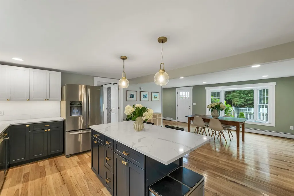 74 Alewive Road Kennebunk ME 04043