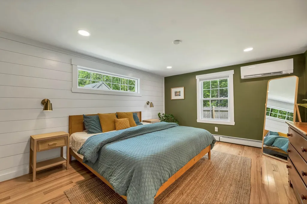 74 Alewive Road Kennebunk ME 04043