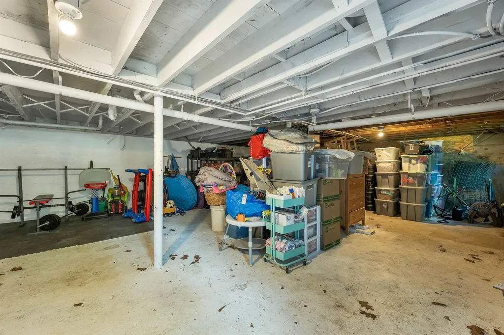 74 Alewive Road Kennebunk ME 04043