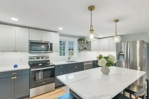 74 Alewive Road Kennebunk ME 04043
