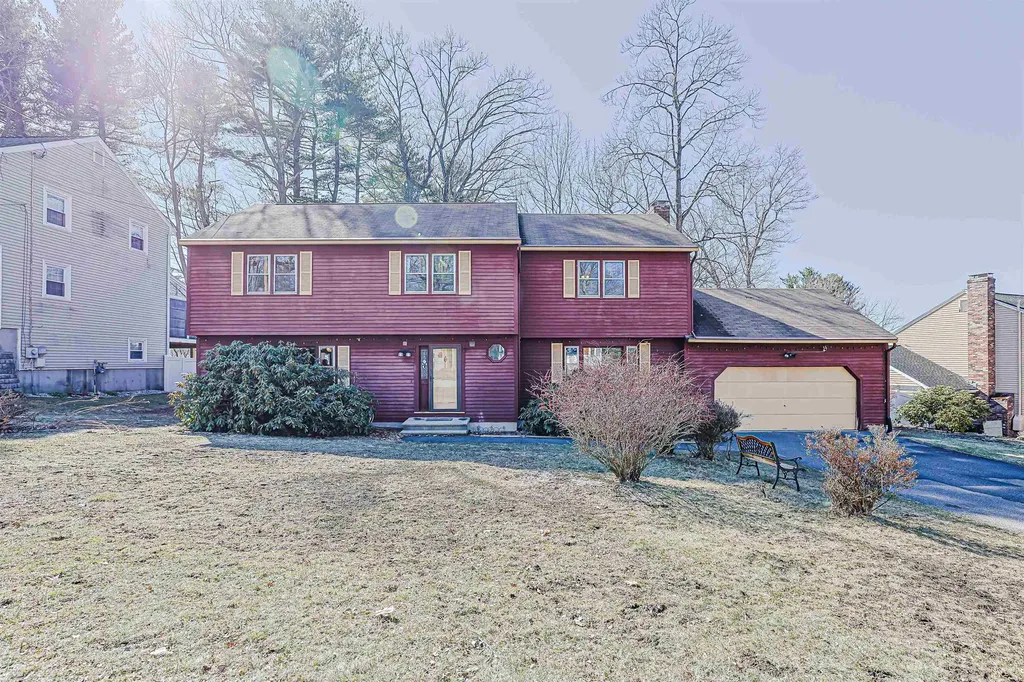 21 Clearview Drive Nashua NH 03062
