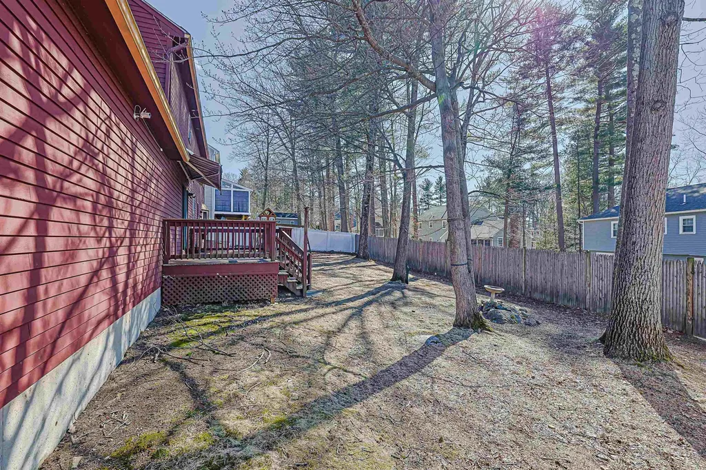 21 Clearview Drive Nashua NH 03062