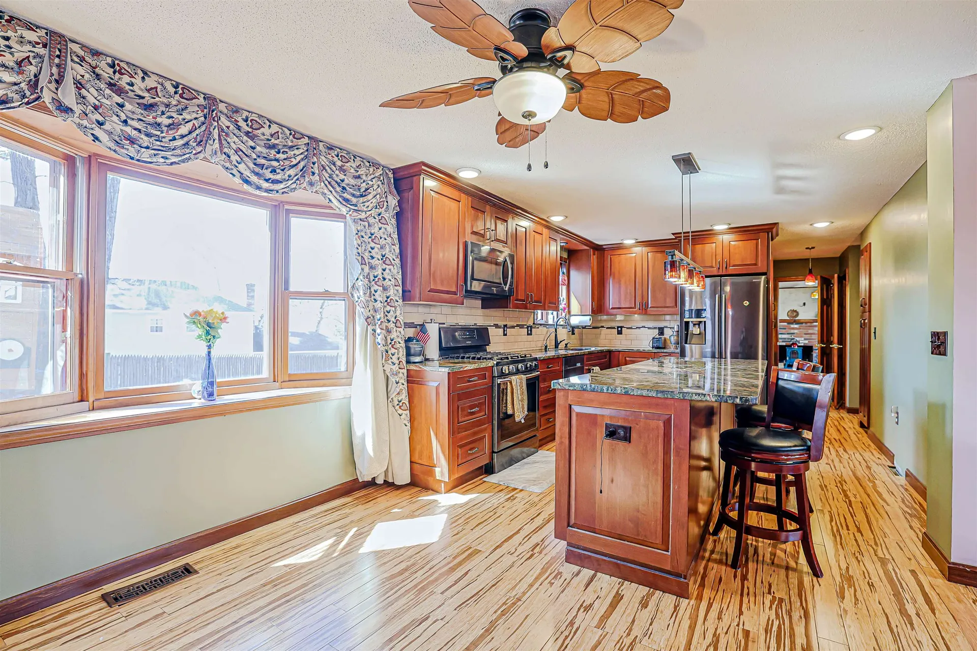21 Clearview Drive Nashua NH 03062