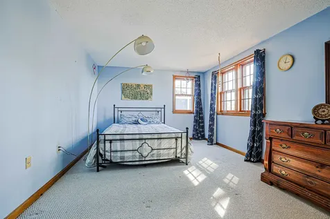21 Clearview Drive Nashua NH 03062