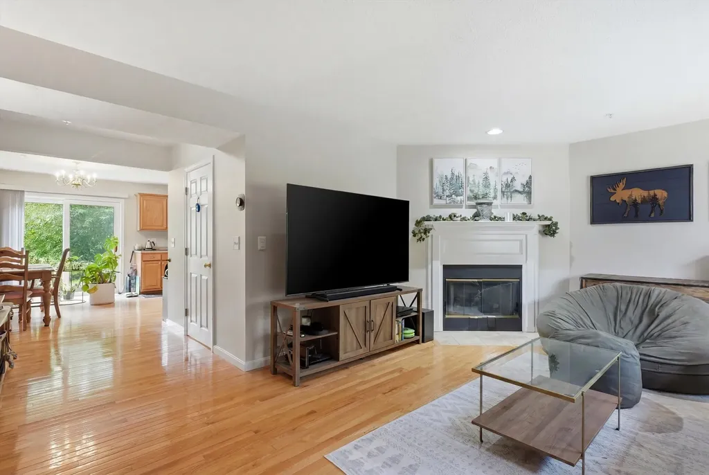 3 Georgetown Drive Nashua NH 03063