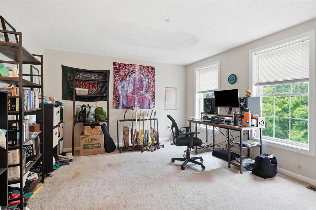 3 Georgetown Drive Nashua NH 03063