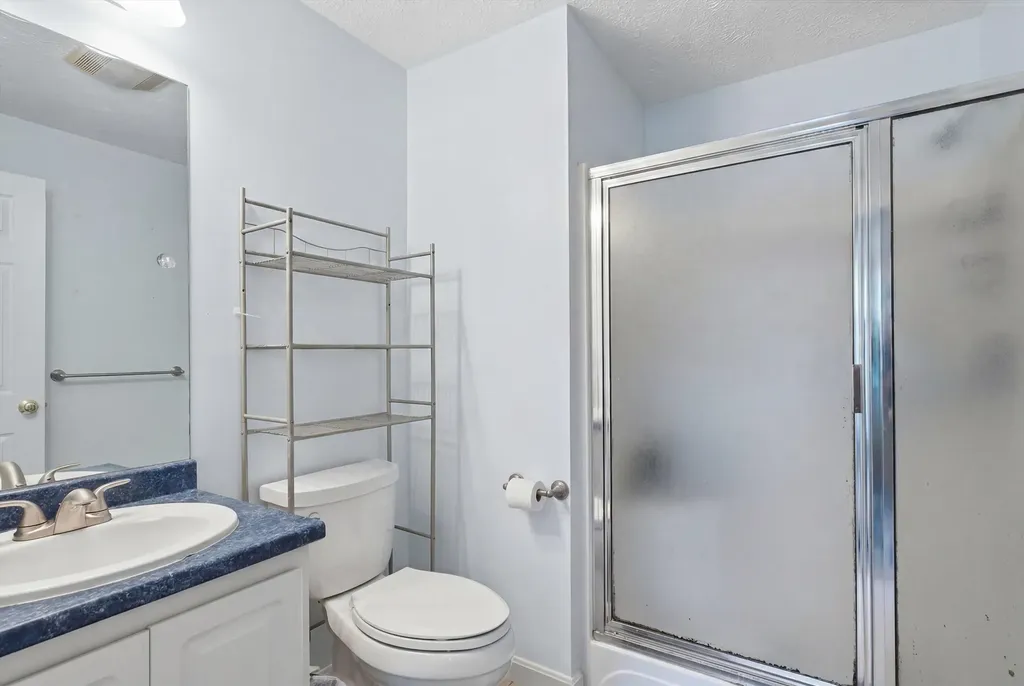 3 Georgetown Drive Nashua NH 03063