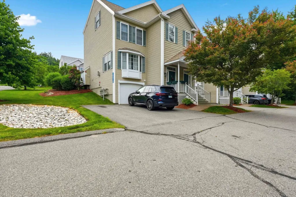 3 Georgetown Drive Nashua NH 03063