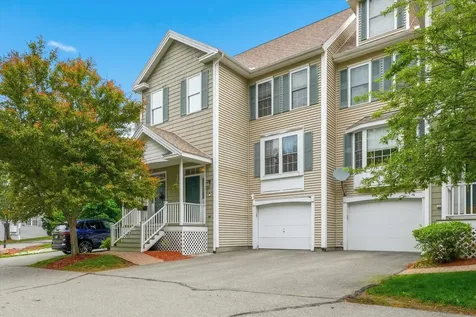 3 Georgetown Drive Nashua NH 03063