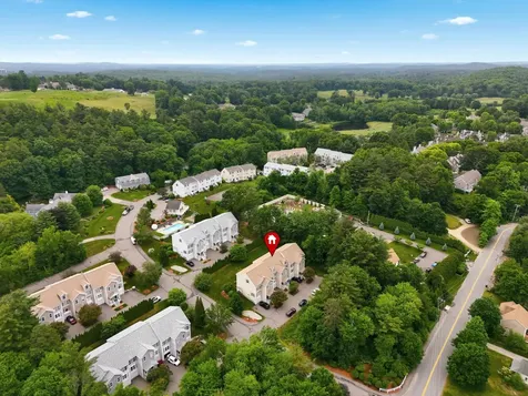 3 Georgetown Drive Nashua NH 03063