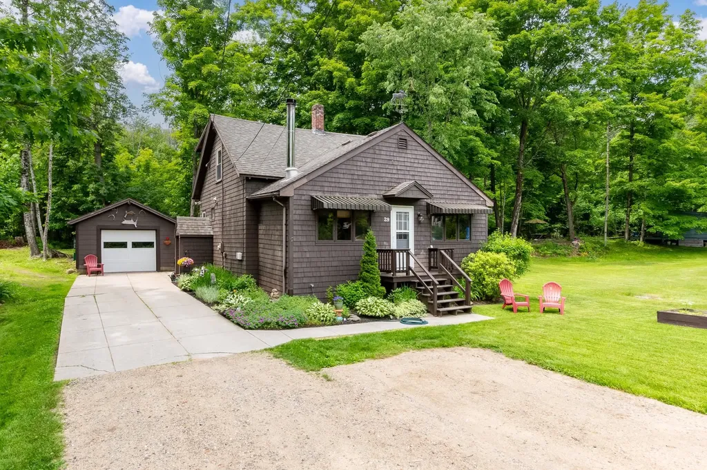 29 Bean Road Center Harbor NH 03226