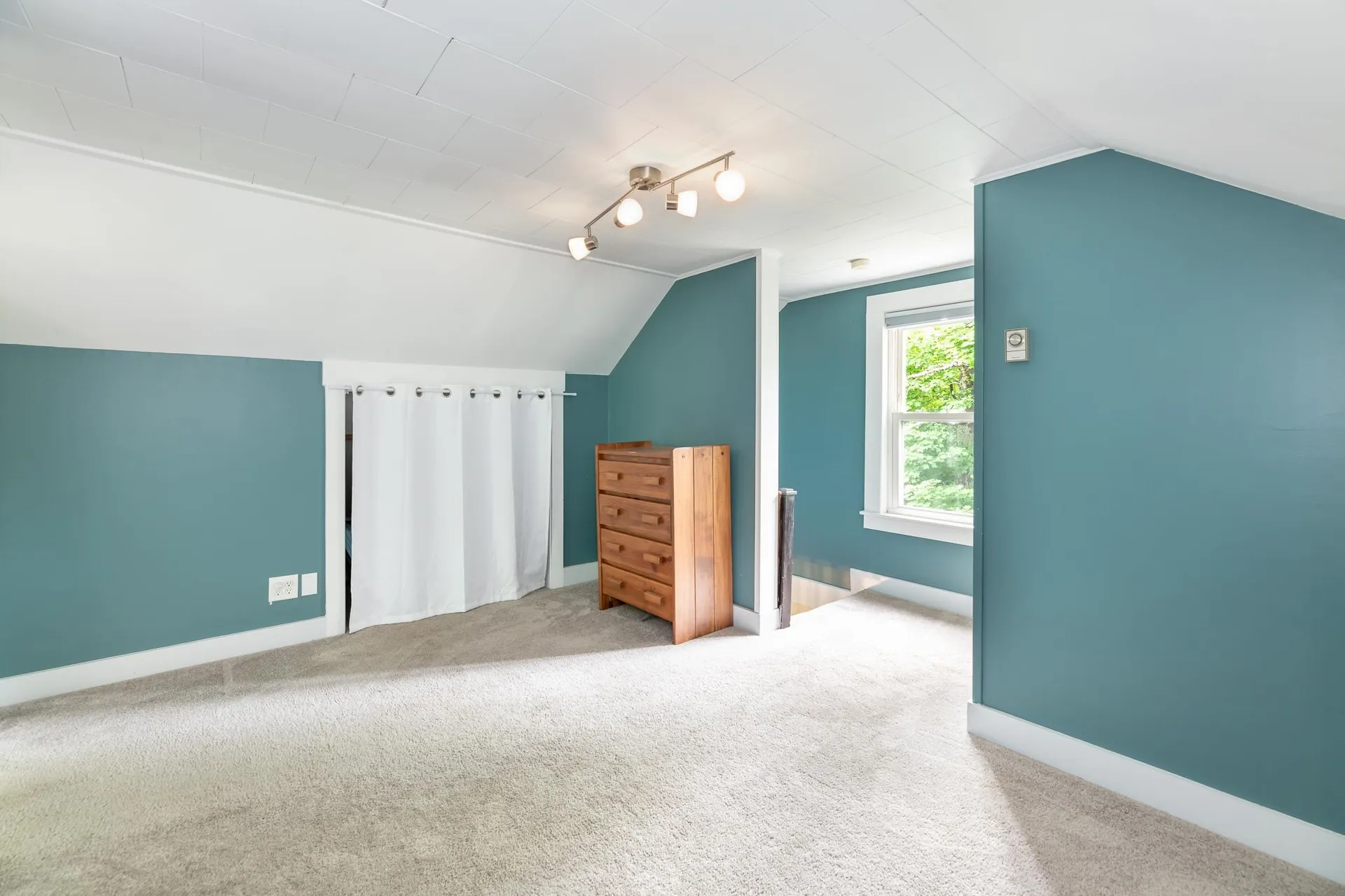 29 Bean Road Center Harbor NH 03226