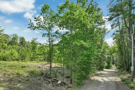 40 Lowden Road Barnstead NH 03225