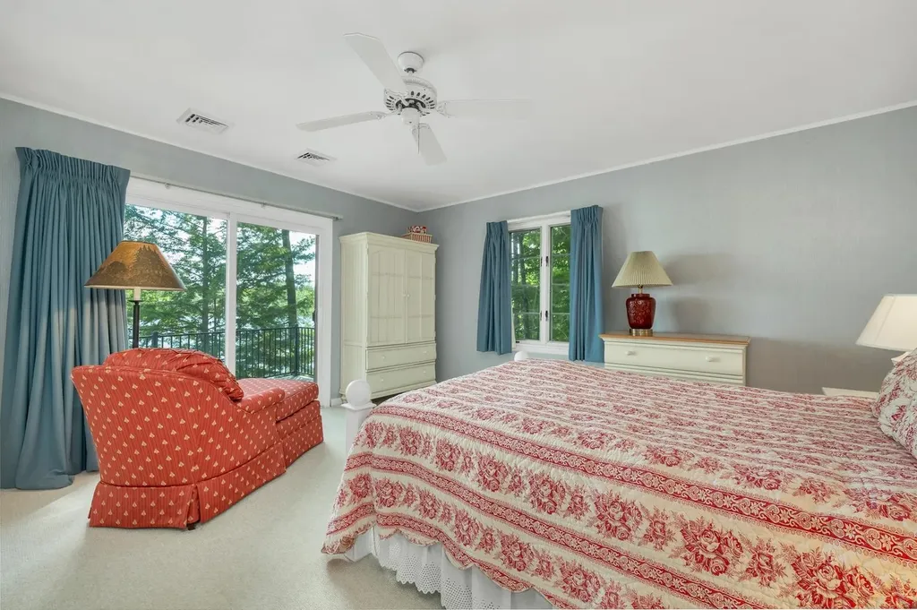 20 Governor Wentworth Highway Tuftonboro NH 03853
