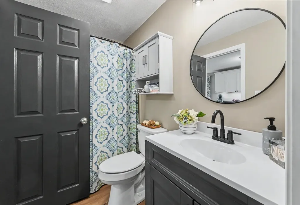 3 Salisbury Road Nashua NH 03064