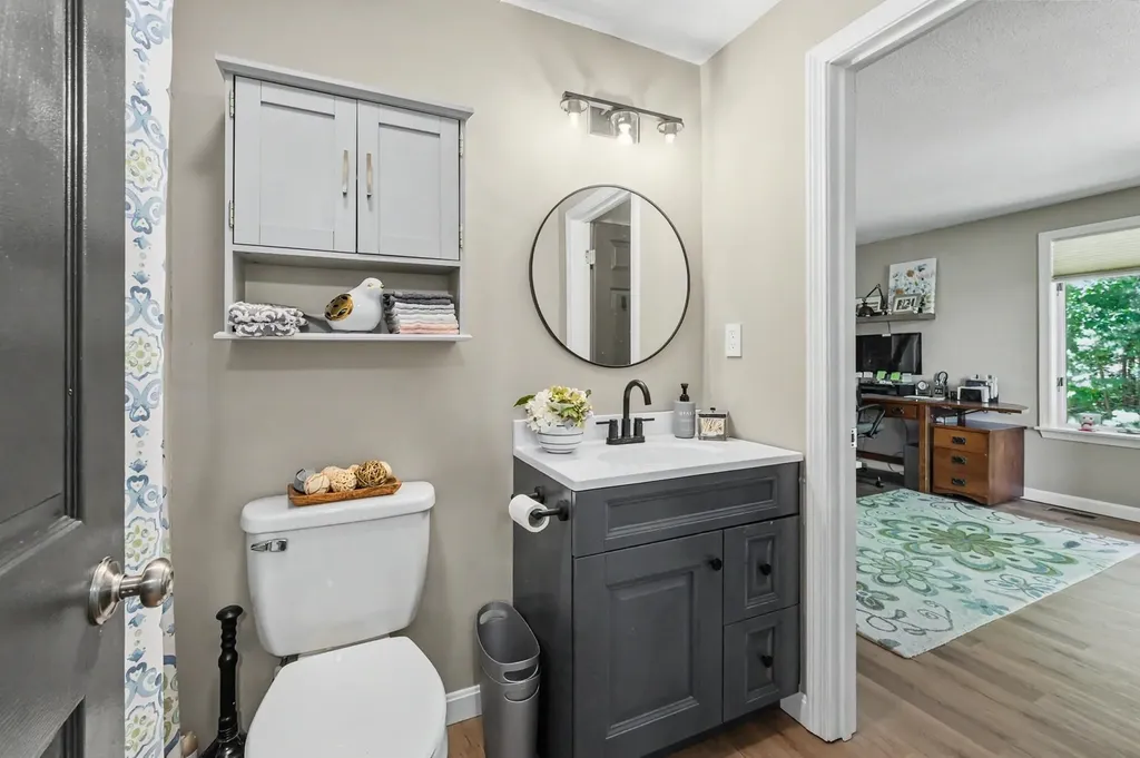 3 Salisbury Road Nashua NH 03064