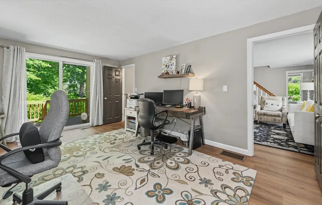 3 Salisbury Road Nashua NH 03064