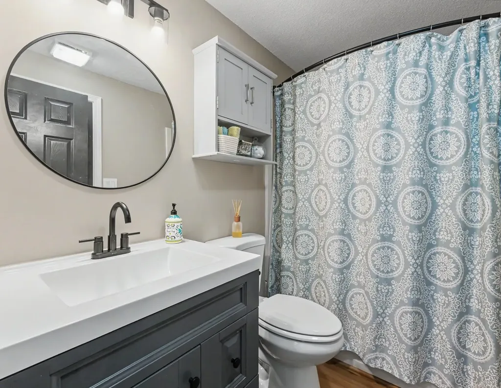 3 Salisbury Road Nashua NH 03064