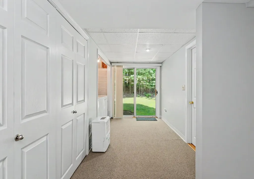 3 Salisbury Road Nashua NH 03064