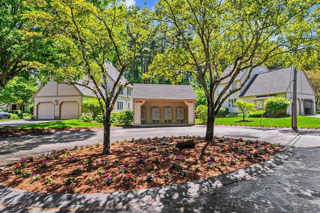 3 Salisbury Road Nashua NH 03064