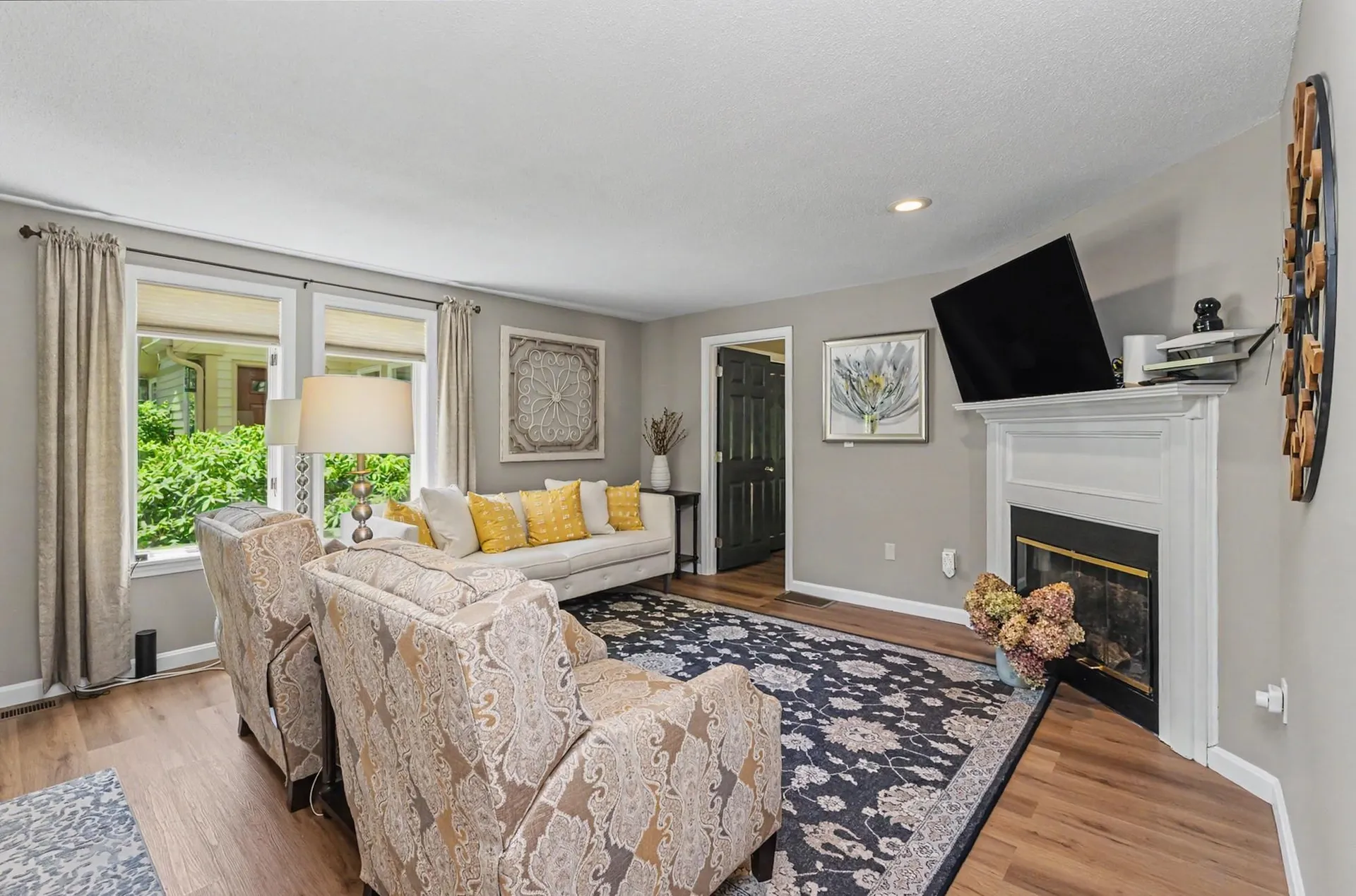 3 Salisbury Road Nashua NH 03064