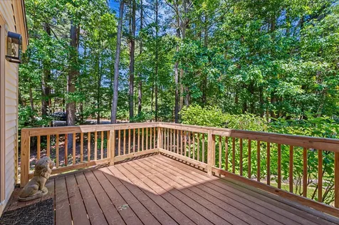 3 Salisbury Road Nashua NH 03064