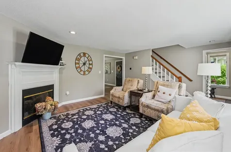 3 Salisbury Road Nashua NH 03064
