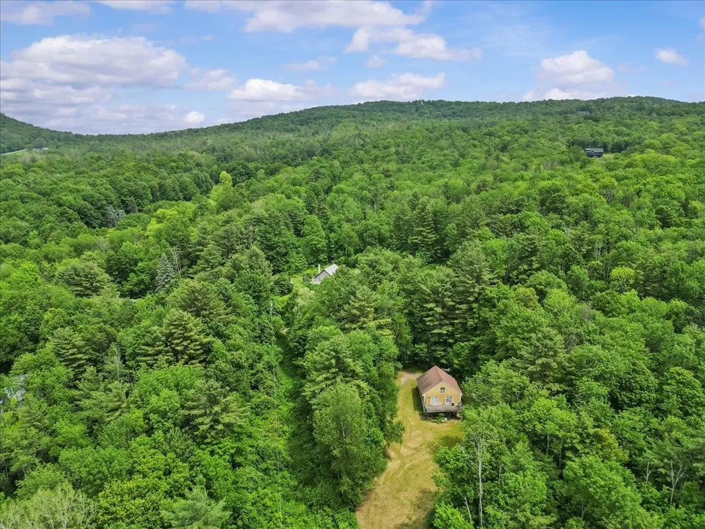 82 Cb Road Hinesburg VT 05461