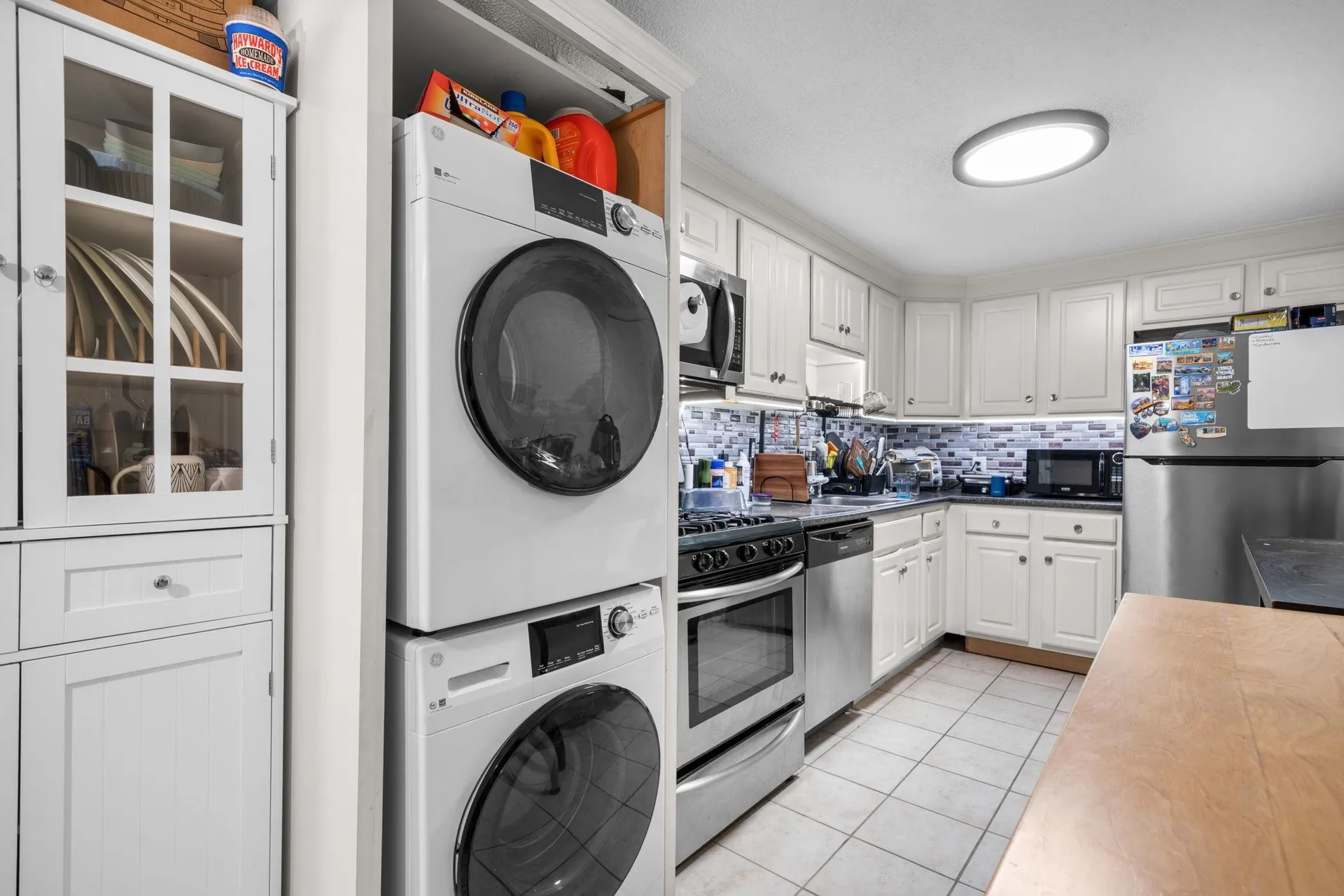 184 Cannongate Iii Road Nashua NH 03063