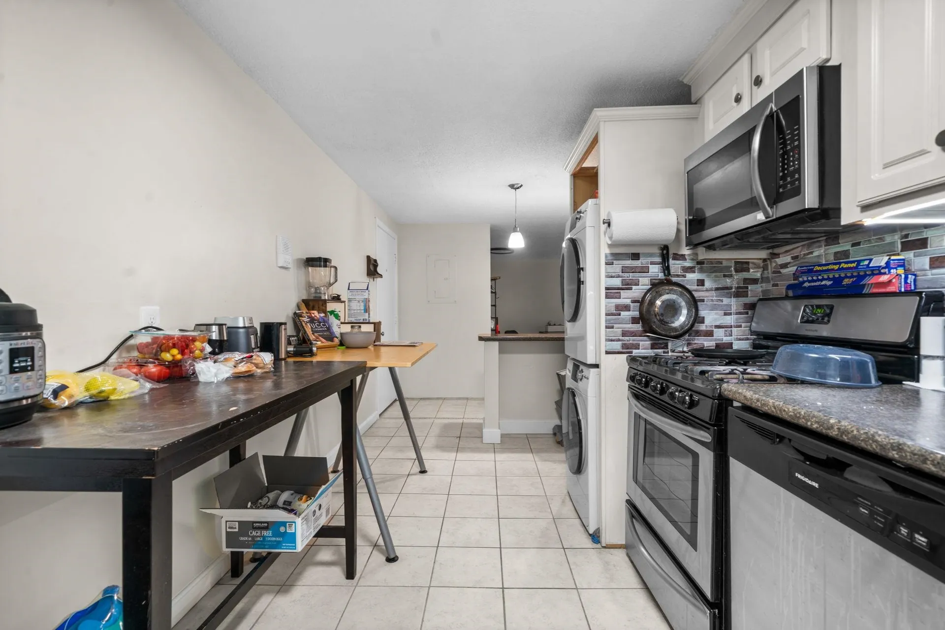 184 Cannongate Iii Road Nashua NH 03063