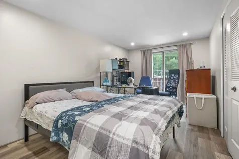 184 Cannongate Iii Road Nashua NH 03063