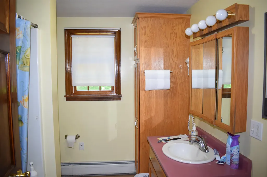 14 Cloutier Road Northumberland NH 03584
