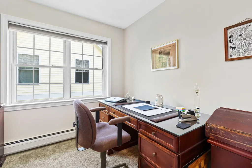 16 Constitution Way Rochester NH 03867