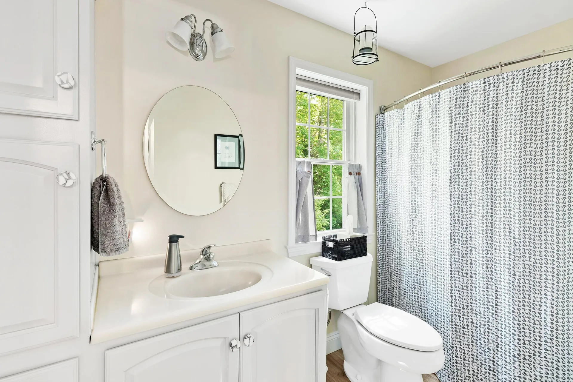 16 Constitution Way Rochester NH 03867