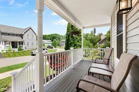 16 Constitution Way Rochester NH 03867
